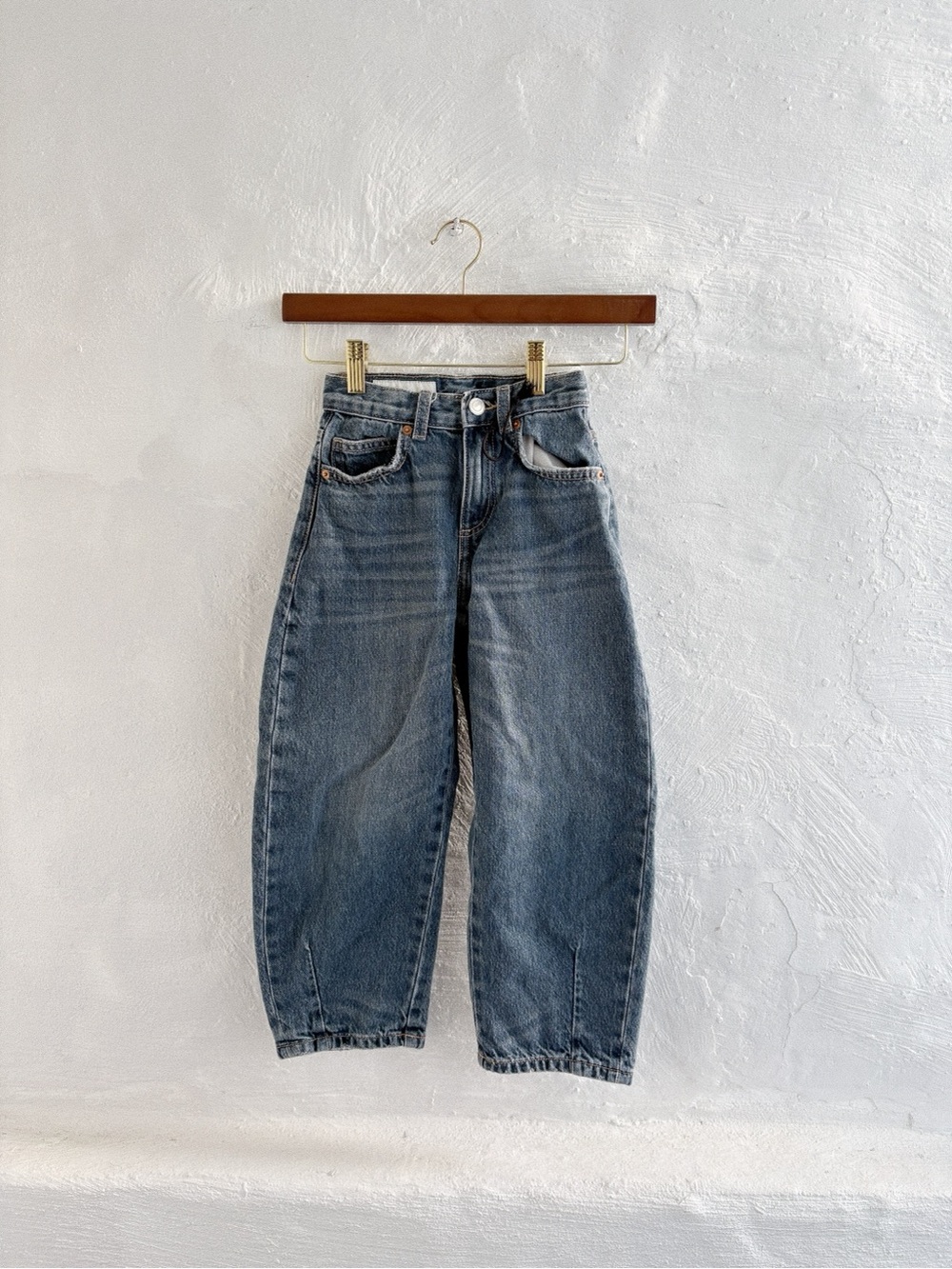 Zara size 6/7 year barrel jeans high waisted